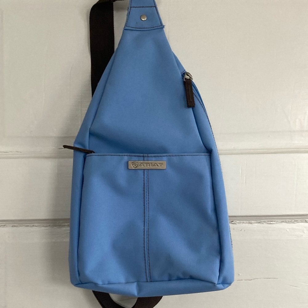 Ariat crossbody